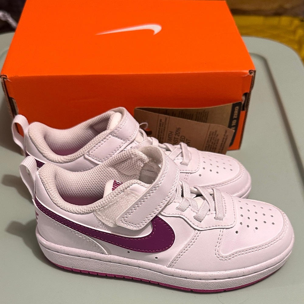 Nike court borough Low- White with Purple